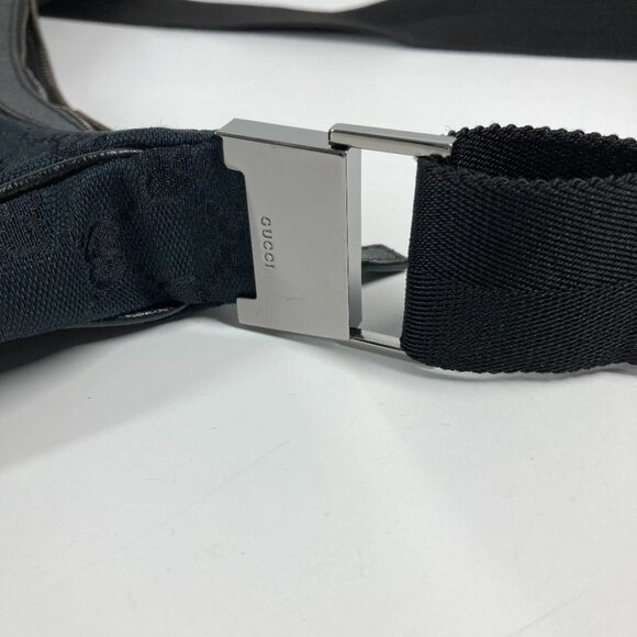 GUCCI GGCanvas Shoulder Bag Black CanvasxLeather - Picture 11 of 14